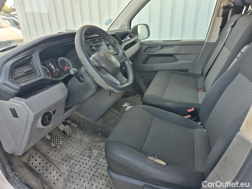  Land Rover  Discovery VOLKSWAGEN Transporter / 2020 / 4P / furgón Furgón Corto TN 2.0 TDI 81kW (110CV) #37