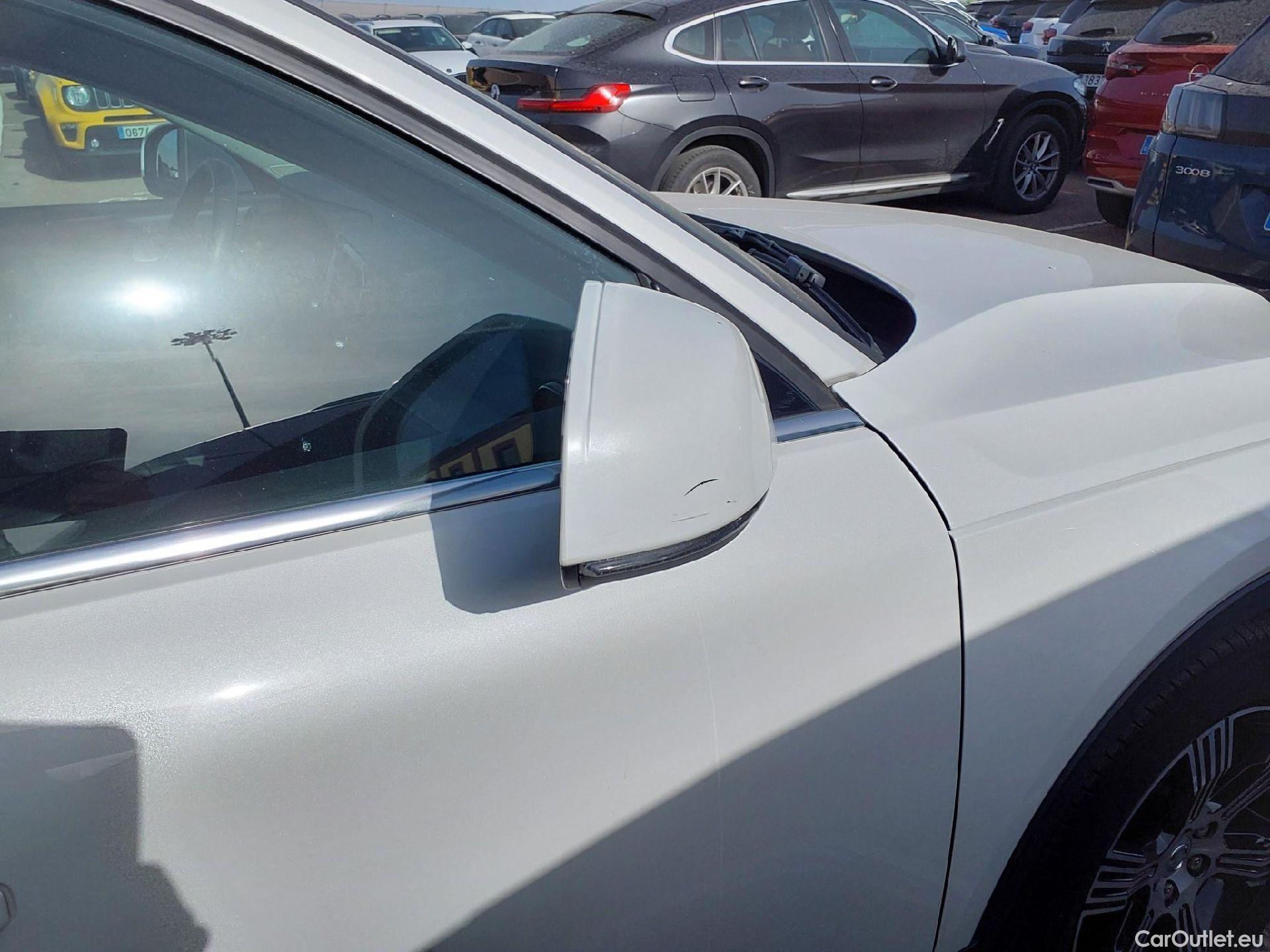  Volvo  XC 40 VOLVO XC40 / 2017 / 5P / todoterreno 2.0 B4 G Inscrption Auto #13
