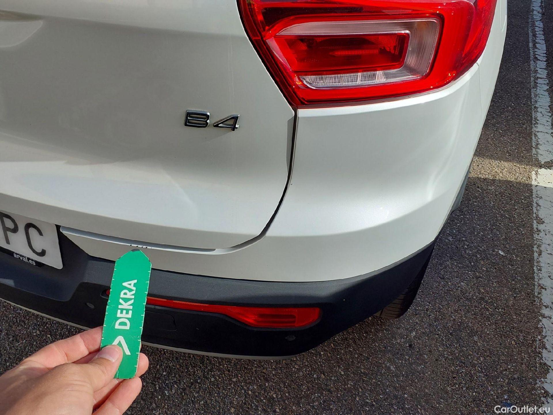  Volvo  XC 40 VOLVO XC40 / 2017 / 5P / todoterreno 2.0 B4 G Inscrption Auto #6