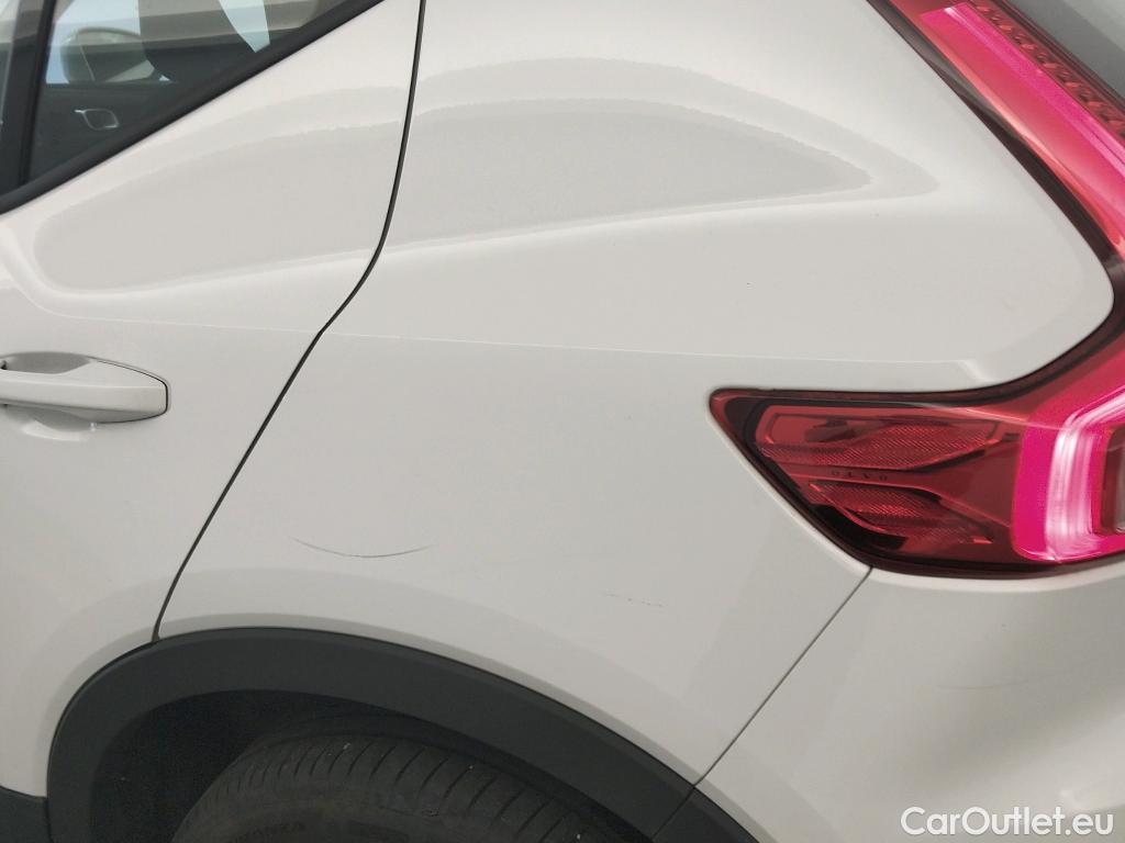  Volvo  XC 40 VOLVO XC40 / 2017 / 5P / todoterreno 1.5 T2 Momentum Core #19