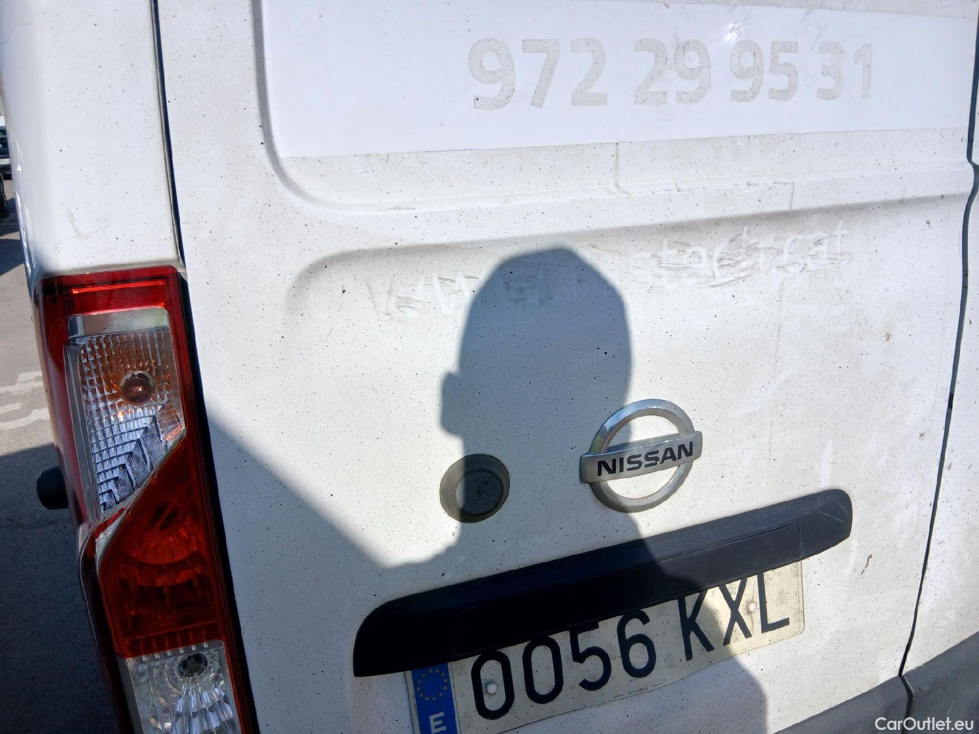  Nissan  NV400 NISSAN  / 2011 / 4P / furgón L2H2 3,5T 2.3dCi EU6 96kW FWD BASIC #17