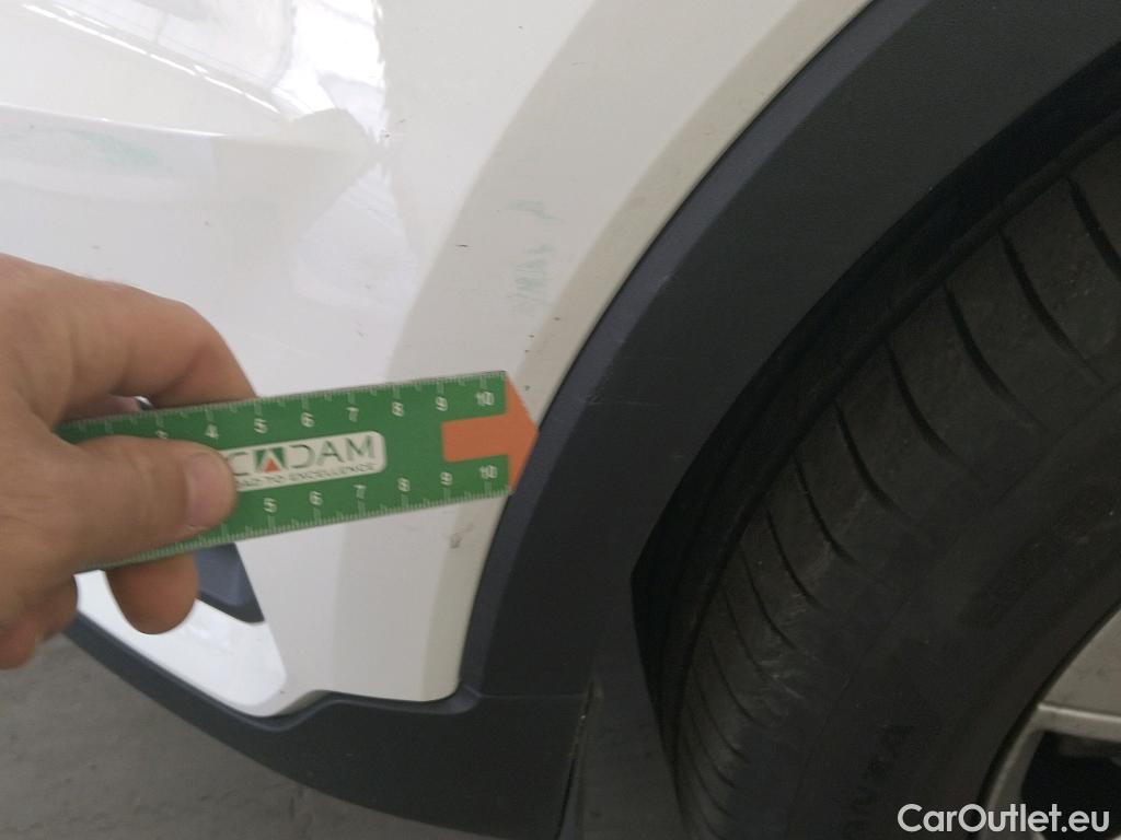  Volvo  XC 40 VOLVO XC40 / 2017 / 5P / todoterreno 1.5 T2 Momentum Core #16