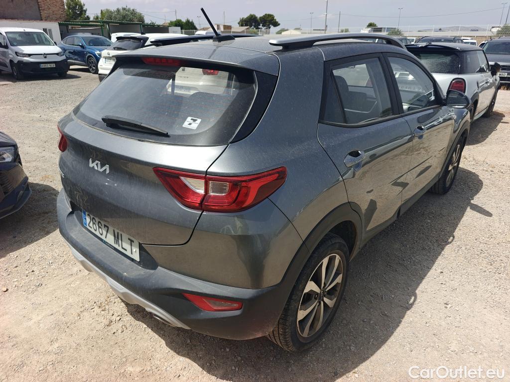  KIA  STONIC KIA  / 2017 / 5P / todoterreno 1.2 DPi 62kW (84CV) Concept (AC) #3