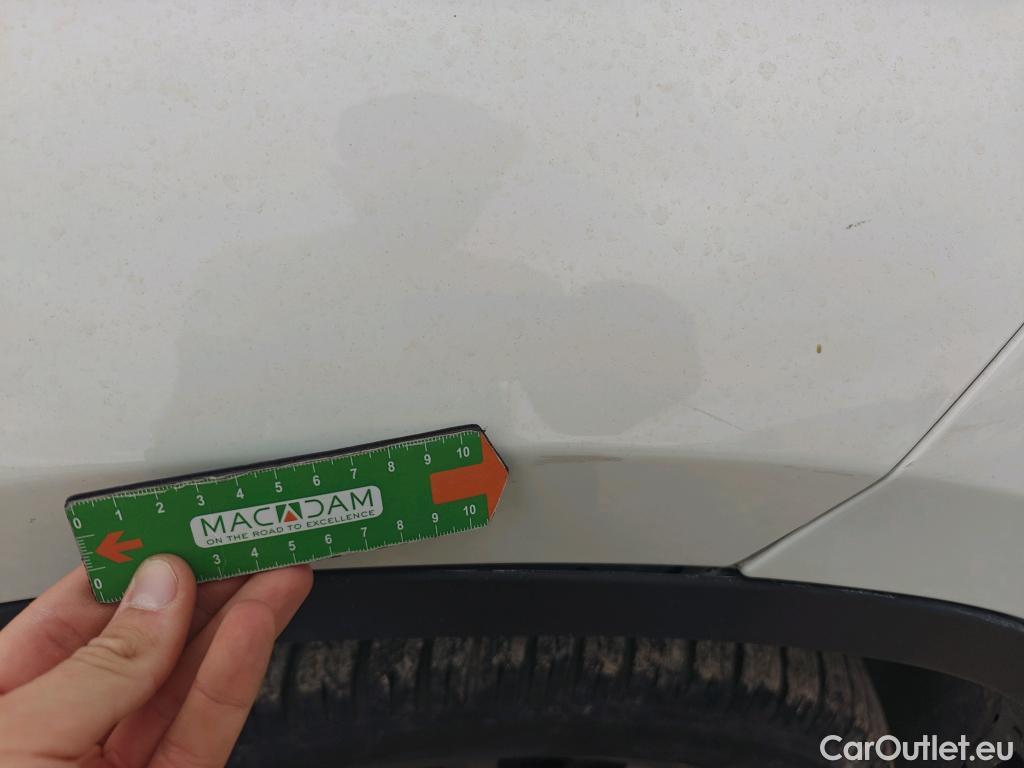  Bmw  X1 BMW  / 2019 / 5P / todoterreno sDrive16d Business #53