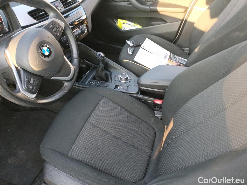  Bmw  X1 BMW  / 2015 / 5P / todoterreno sDrive18d #4