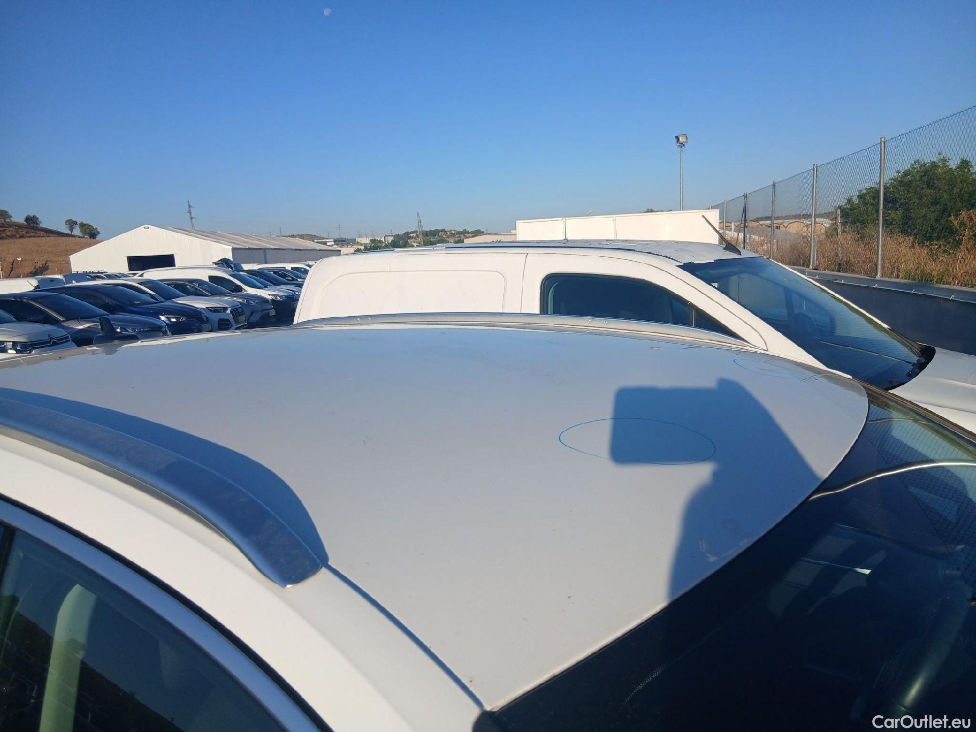  Audi  Q3 AUDI  / 2018 / 5P / todoterreno Advanced 35 TDI 110kW (150CV) S tronic (AC7) #27