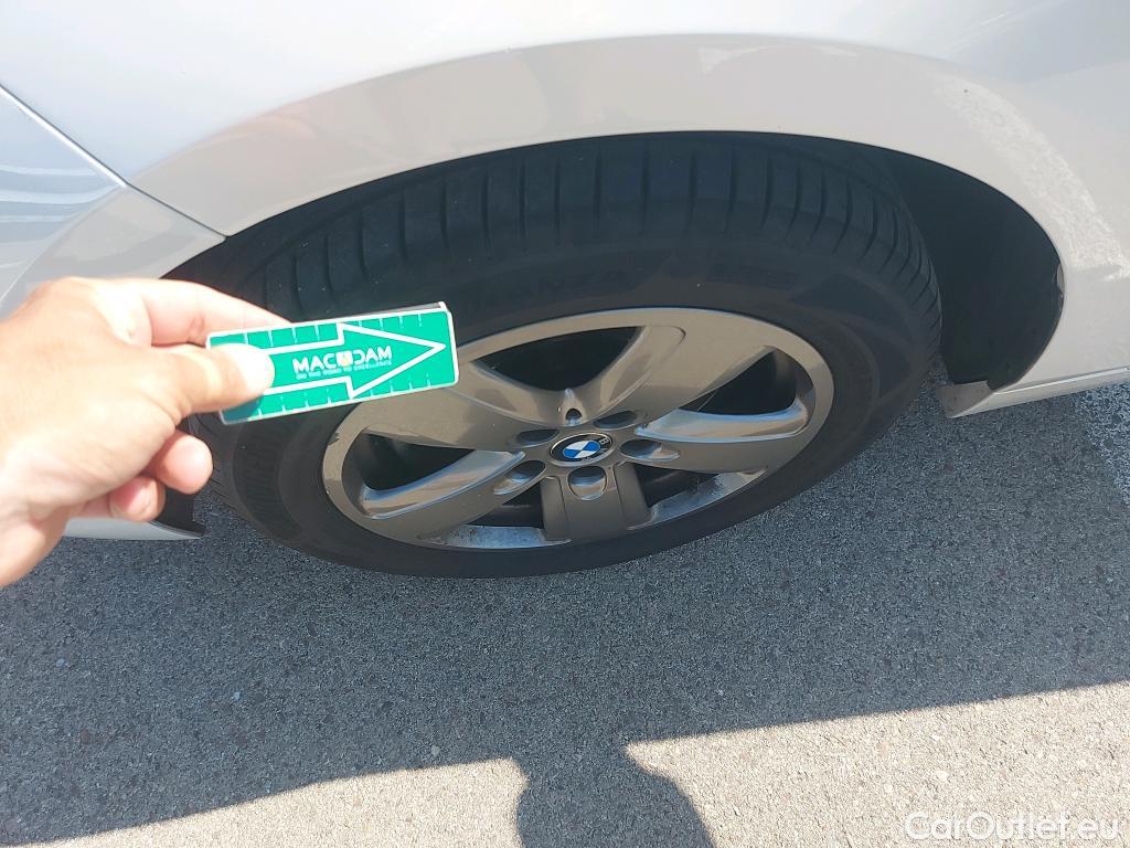  Bmw  Serie 1 BMW  / 2019 / 5P / berlina con portón 118i #19
