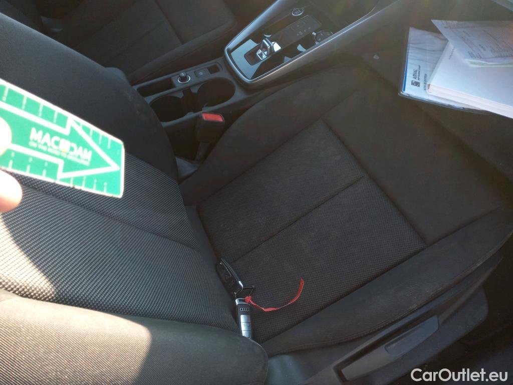  Audi  A3 AUDI  / 2020 / 4P / sedán Sedan 30 TFSI 81kW (110CV) S tronic #14