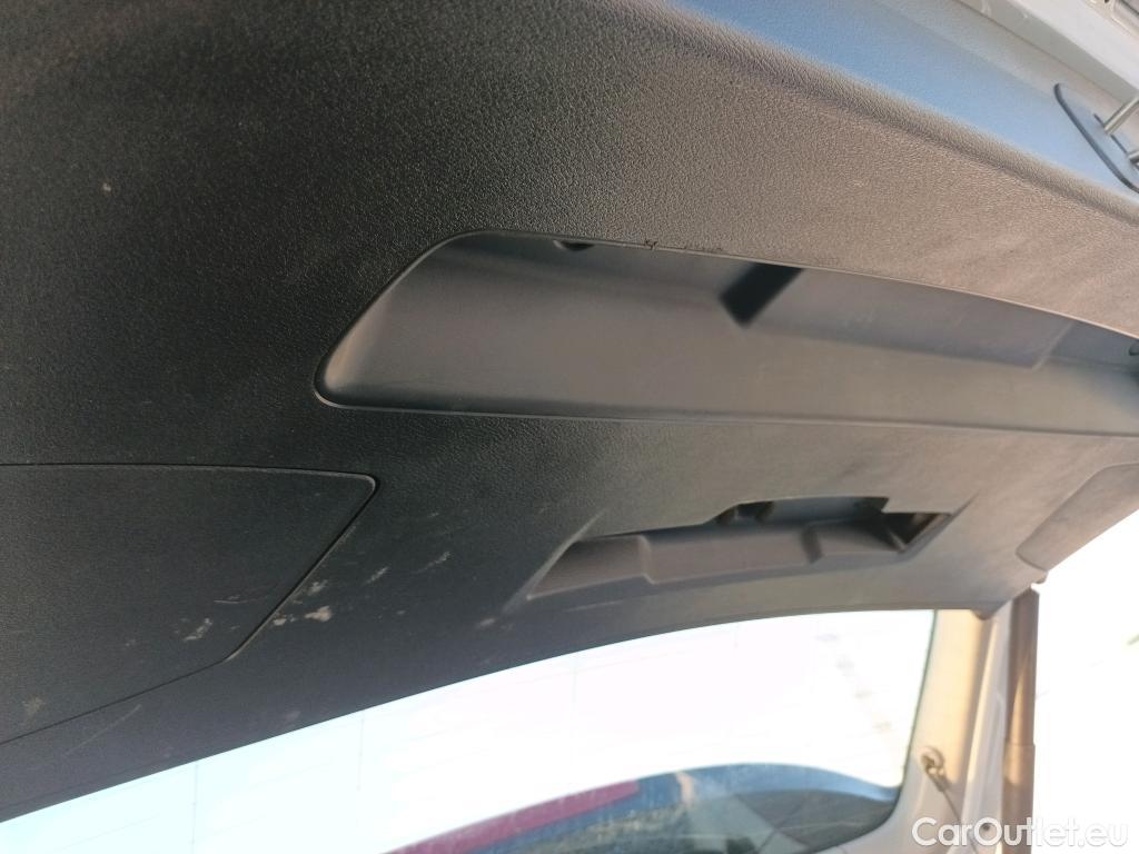  Bmw  X1 BMW  / 2015 / 5P / todoterreno sDrive18d #5