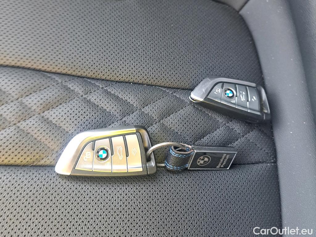  Bmw  Serie 5 BMW  / 2020 / 5P / familiar 530dA xDrive Touring #9
