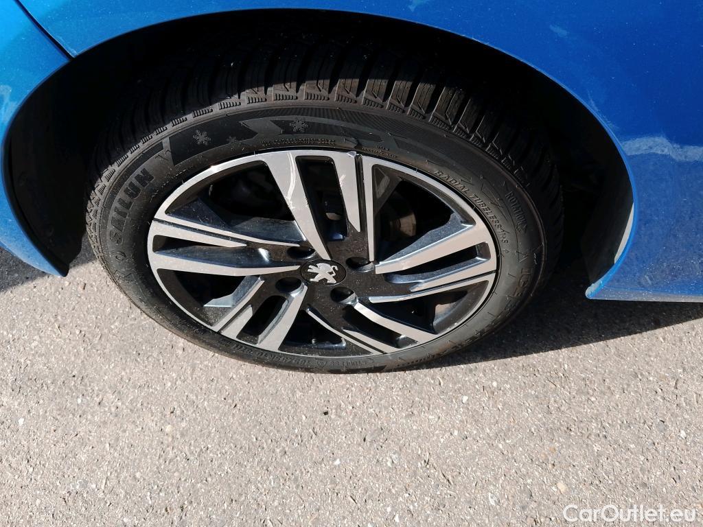  Peugeot  208 PEUGEOT  / 2019 / 5P / berlina con portón BlueHDi 73kW (100CV) Allure #7
