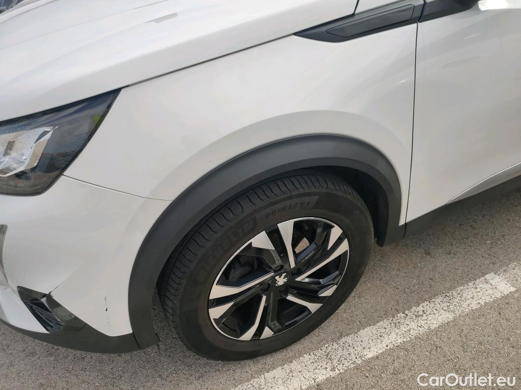  Peugeot  2008 PEUGEOT  / 2019 / 5P / todoterreno Allure Pack BlueHDI 81kW (110CV) (AC) #23