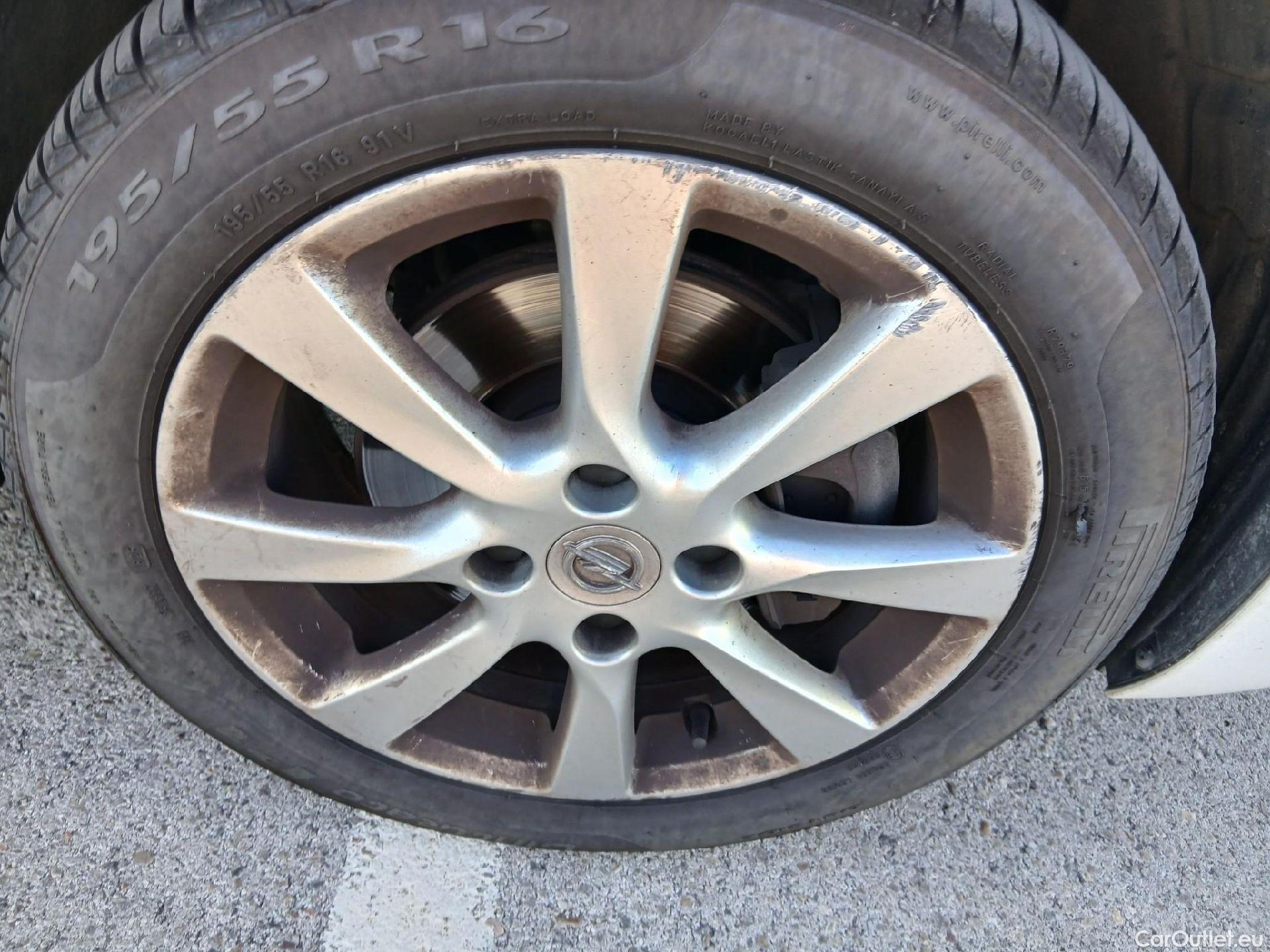  Opel  Corsa OPEL  / 2019 / 5P / berlina con portón 1.2T XHL 74kW (100CV) Edition (AC2) #31