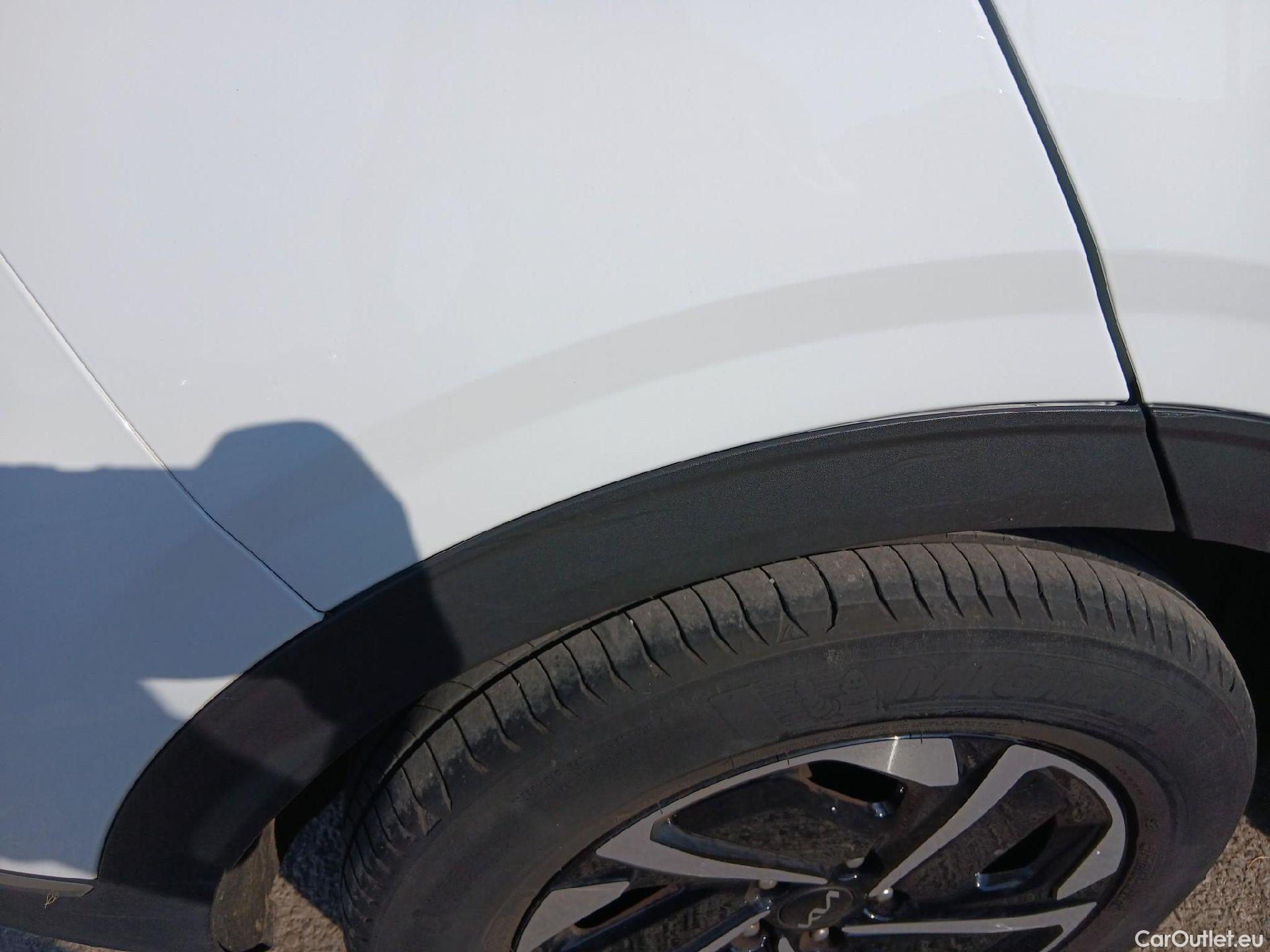  KIA  Sportage KIA  / 2022 / 5P / todoterreno 1.6 T-GDi 110kW (150CV) Drive 4x2 (AC2) #14