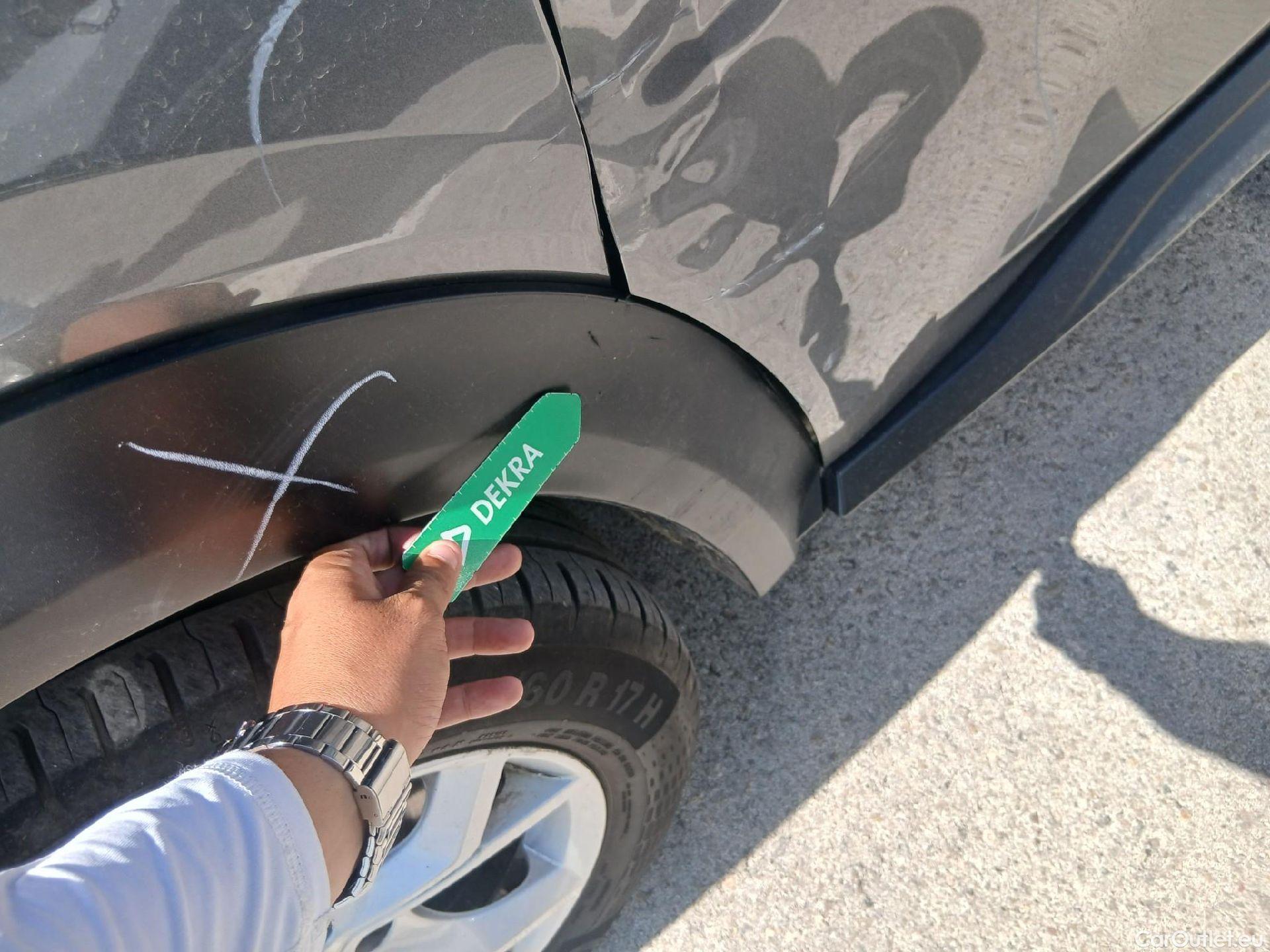  Nissan  Juke NISSAN  / 2019 / 5P / crossover DIG-T 84 kW (114 CV) DCT 7 V N-Connecta (AC2) #7