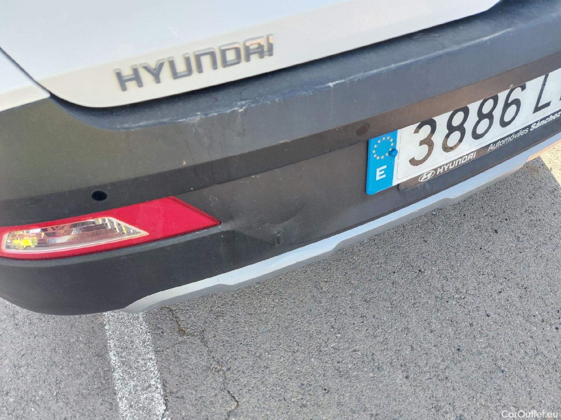  Hyundai  Bayon HYUNDAI  / 2021 / 5P / todoterreno 1.0 TGDI 74kW (100CV) 48V Tecno #6