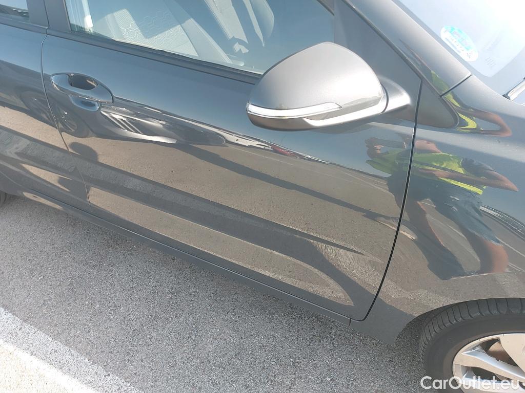  KIA  Rio KIA  / 2020 / 5P / berlina con portón 1.0 T-GDi 74kW (100CV) MHEV iMT Drive #11