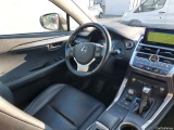  Lexus  NX LEXUS  / 2017 / 5P / todoterreno 2.5 300h Executive Navigation 4WD #3