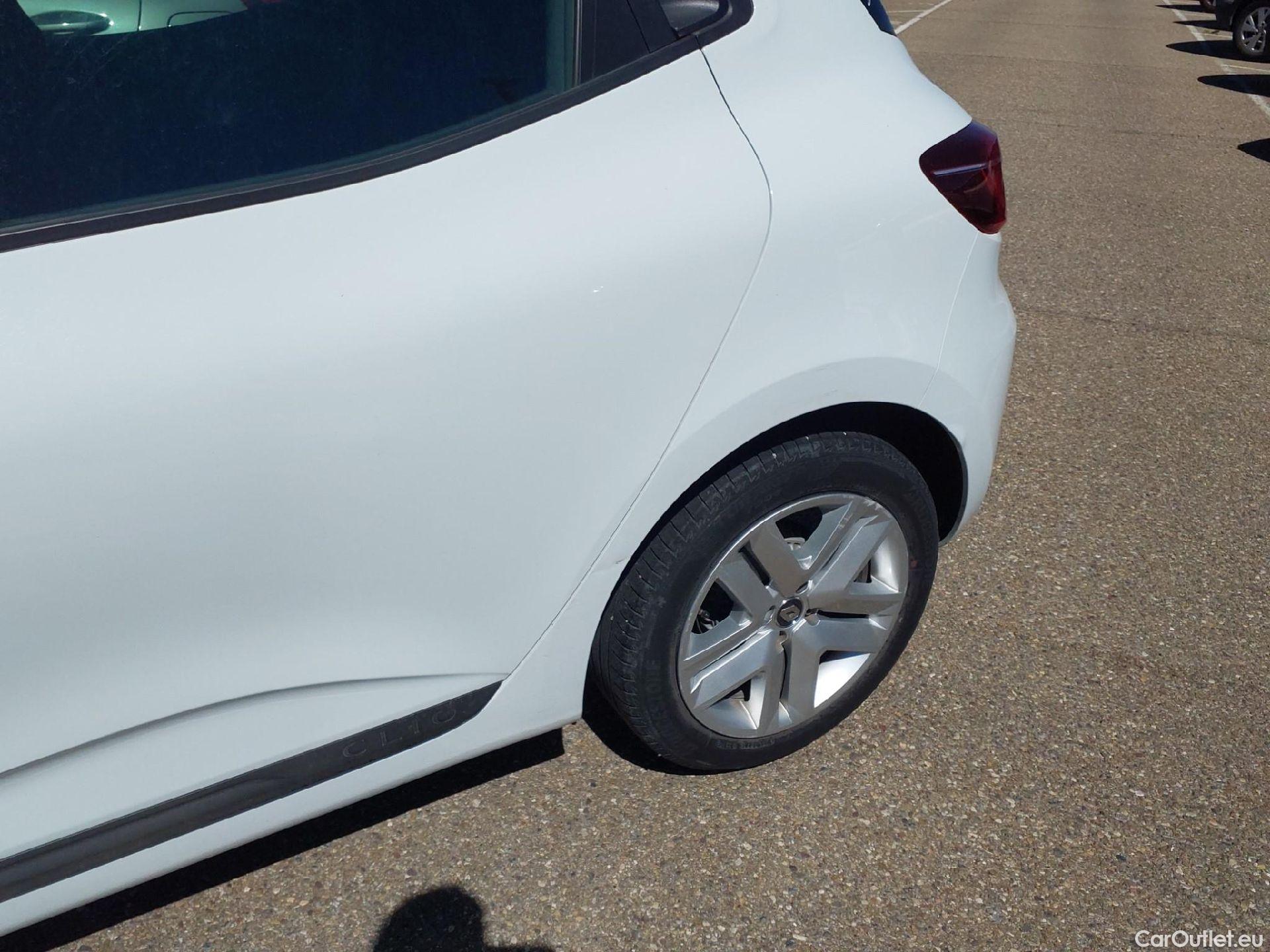  Renault  Clio RENAULT  / 2019 / 5P / berlina con portón Intens TCe 67 kW (91CV) (AC) #10