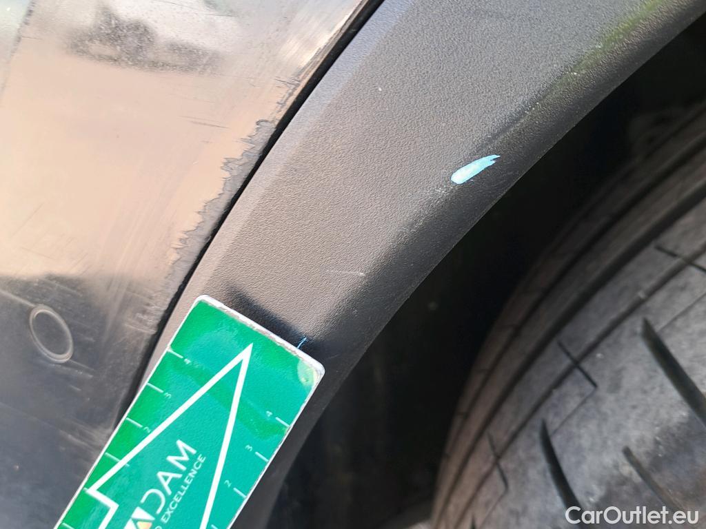  Tesla  Model Y TESLA  / 2020 / 5P / todoterreno Gran Autonomía 4WD #39
