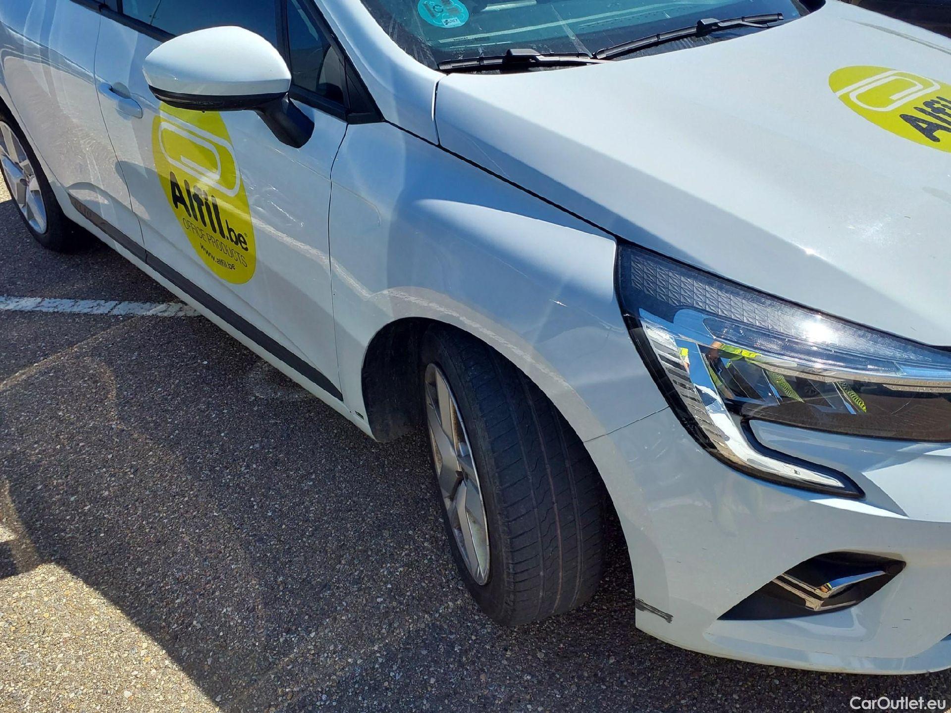  Renault  Clio RENAULT  / 2019 / 5P / berlina con portón Intens TCe 67 kW (91CV) (AC) #27