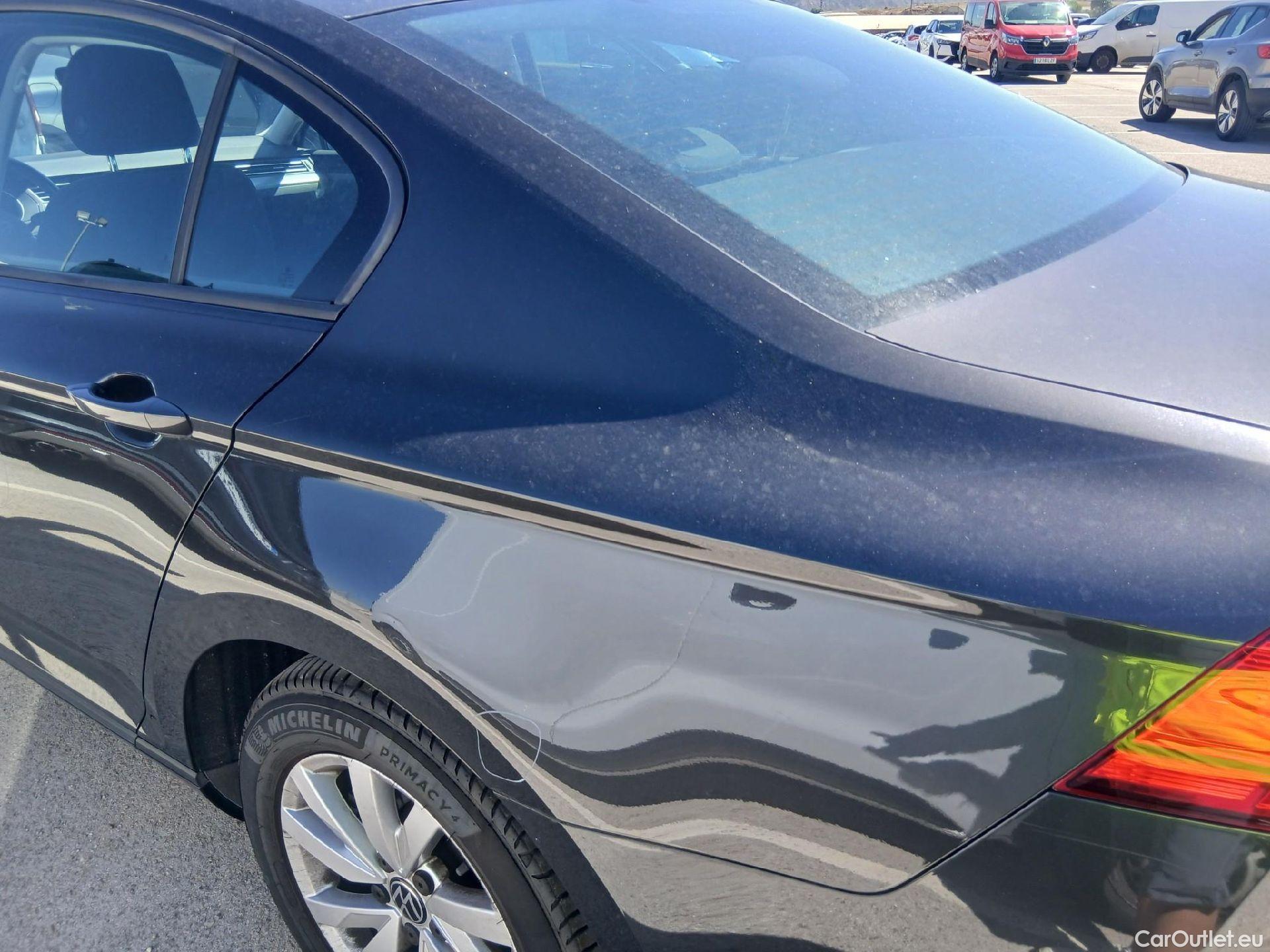  Volkswagen  Passat VOLKSWAGEN  / 2019 / 4P / sedán Business 1.5 TSI 110kW (150CV) #15