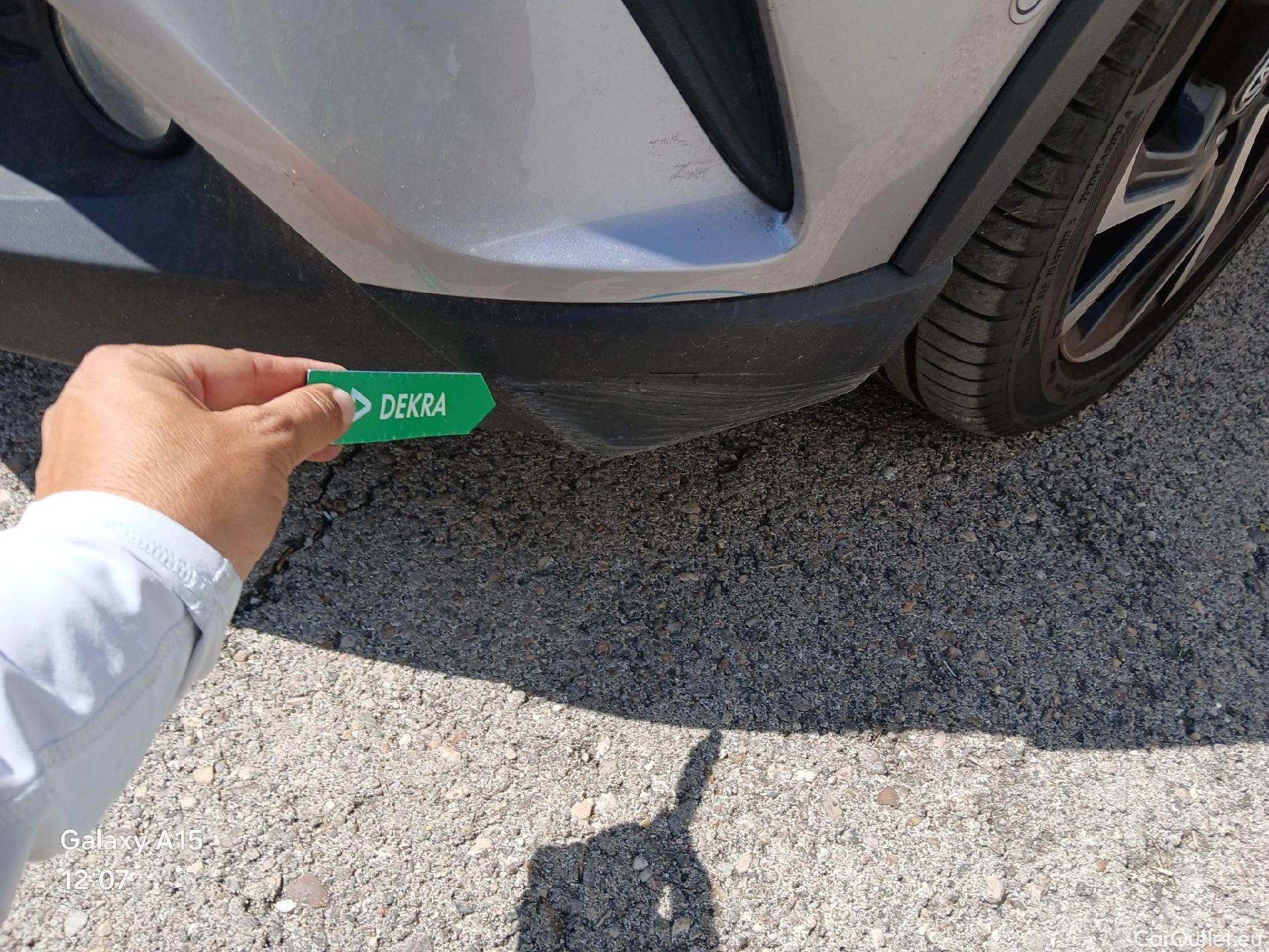  Toyota  C-HR TOYOTA  / 2016 / 5P / todoterreno 1.8 125H Advance (CX) #8