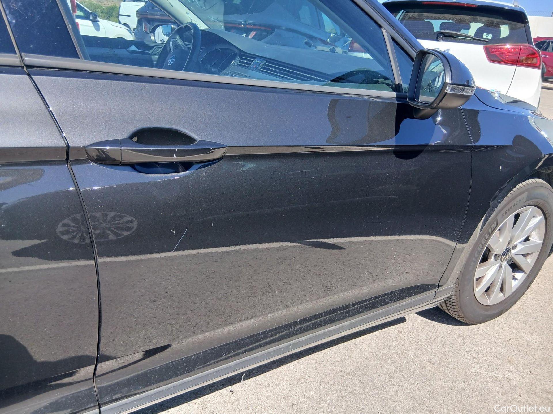  Volkswagen  Passat VOLKSWAGEN  / 2019 / 4P / sedán Business 1.5 TSI 110kW (150CV) #28