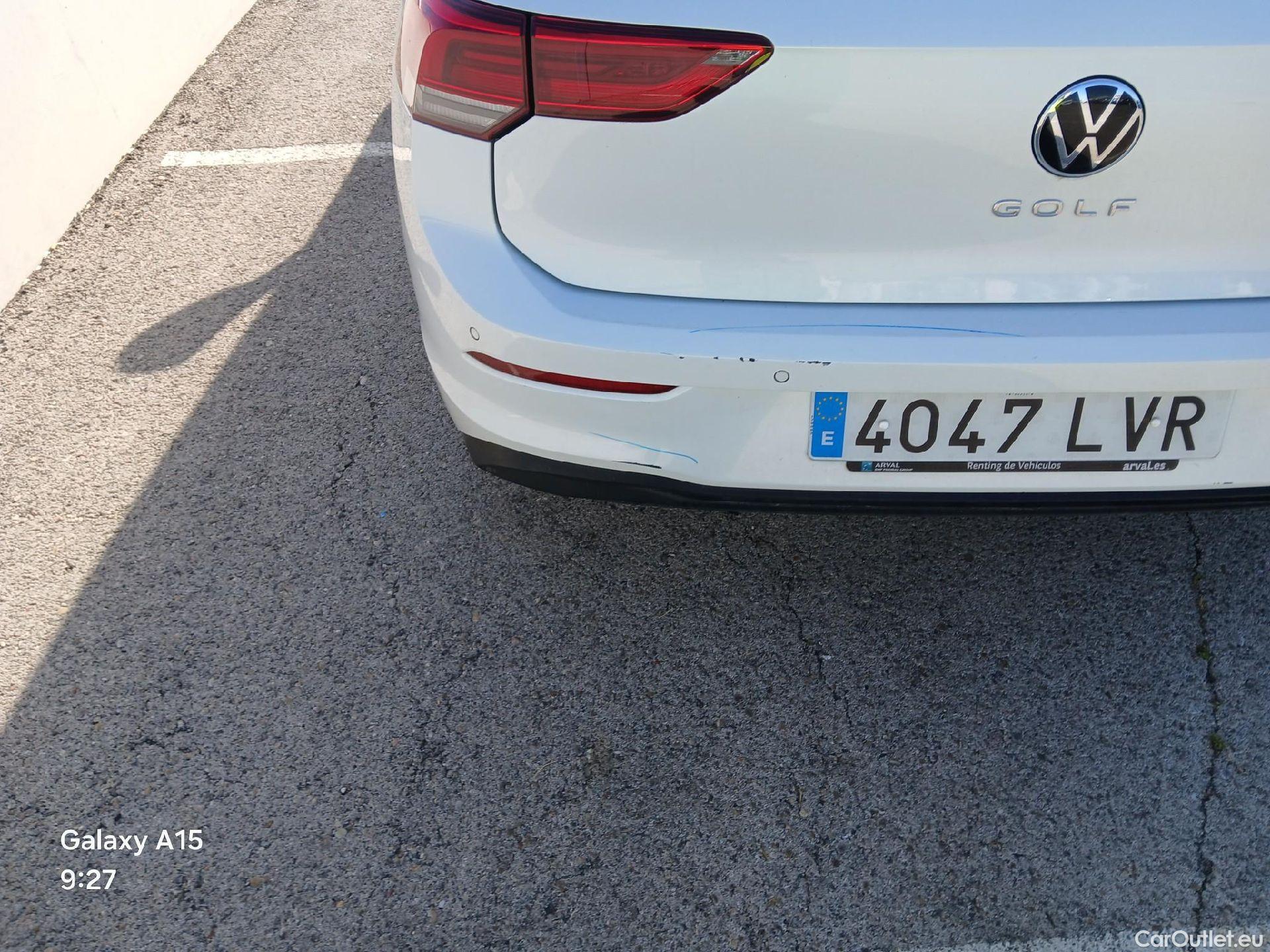  Volkswagen  Golf  VOLKSWAGEN / 2020 / 5P / berlina con portón Life 2.0 TDI 110kW (150CV) #17