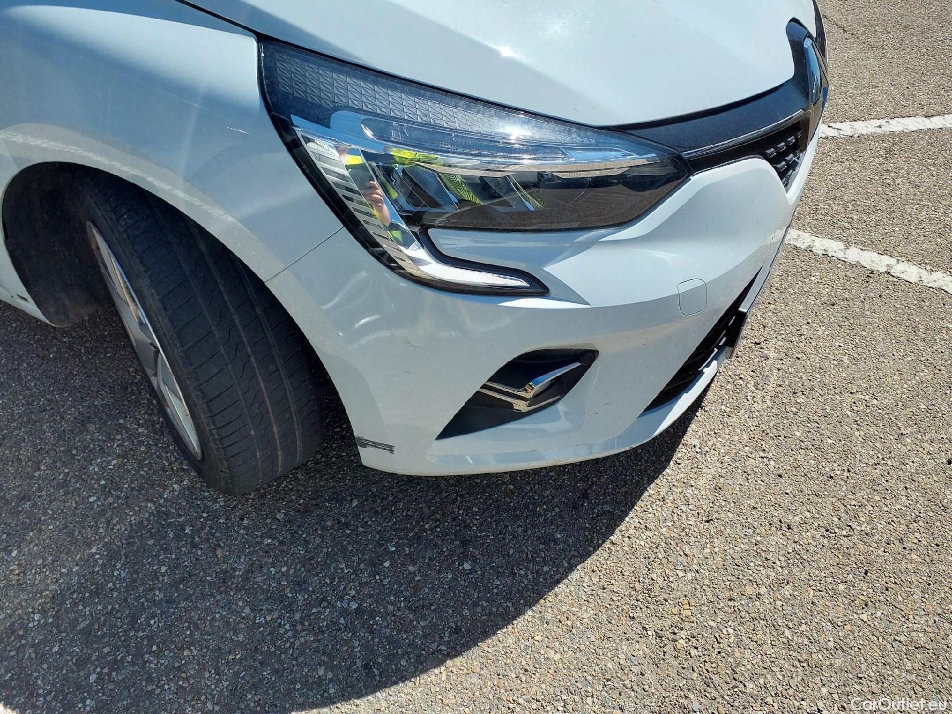  Renault  Clio RENAULT  / 2019 / 5P / berlina con portón Intens TCe 67 kW (91CV) (AC) #25