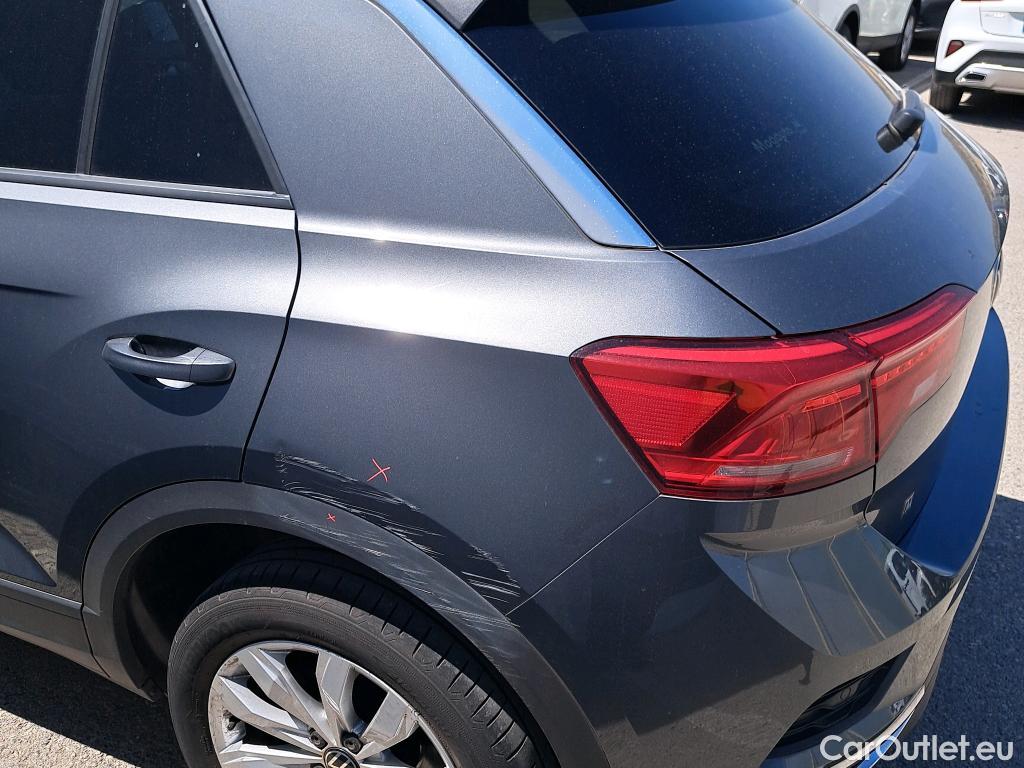  Volkswagen  T-ROC VOLKSWAGEN  / 2017 / 5P / todoterreno Advance 1.5 TSI 110kW (150CV) #3