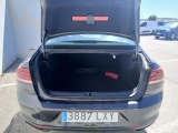  Volkswagen  Passat VOLKSWAGEN  / 2019 / 4P / sedán Business 1.5 TSI 110kW (150CV) #8