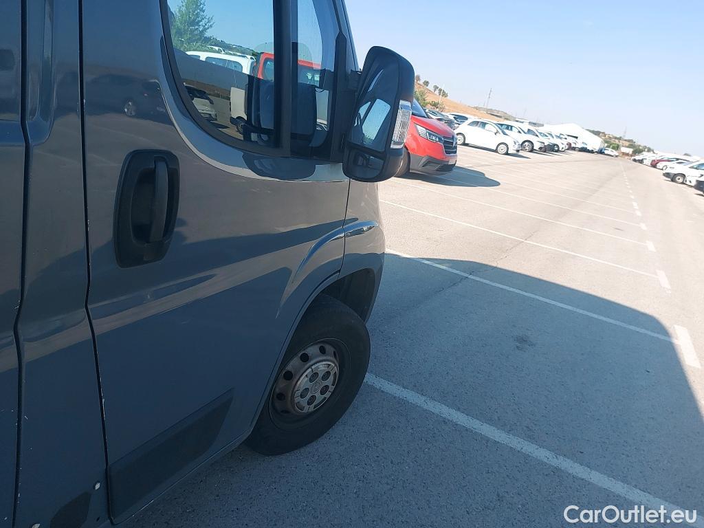  Opel  Movano OPEL  / 2021 / 4P / furgón Furgón Base L1H1 3.0 2.2 BlueHDi 88kW #16