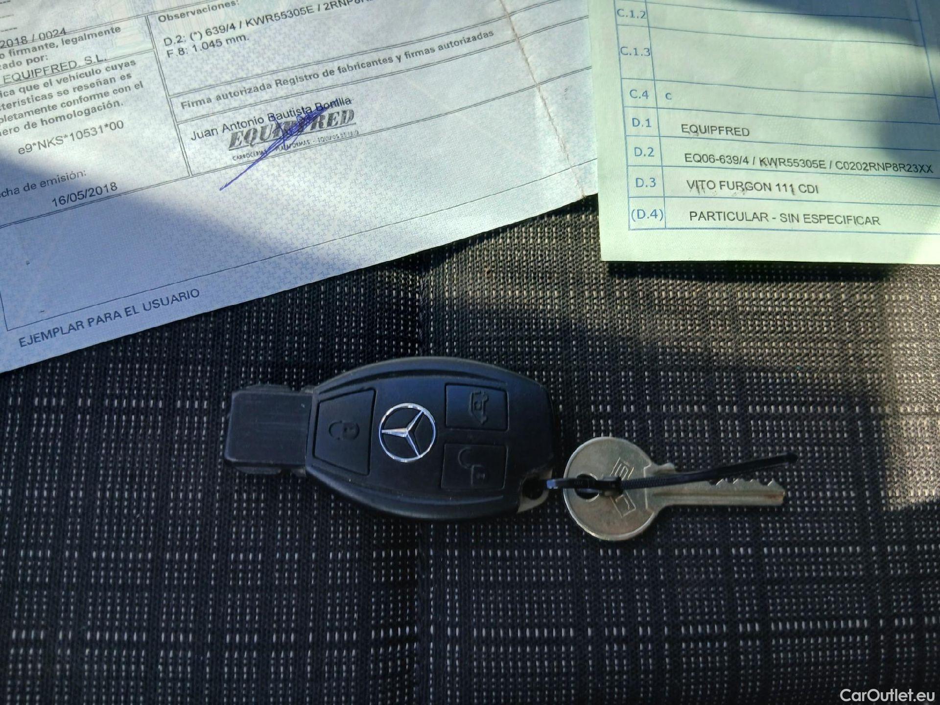  Mercedes  Vito MERCEDES-BENZ  / 2014 / 4P / furgón 111 CDI Larga #1