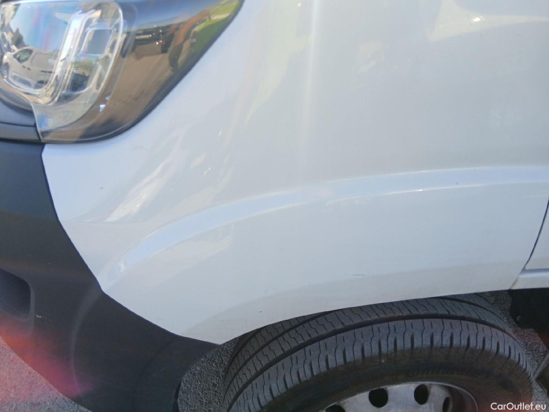 Fiat  Ducato FIAT  / 2014 / 4P / furgón 35 L2H2 Multijet (103kW) #3