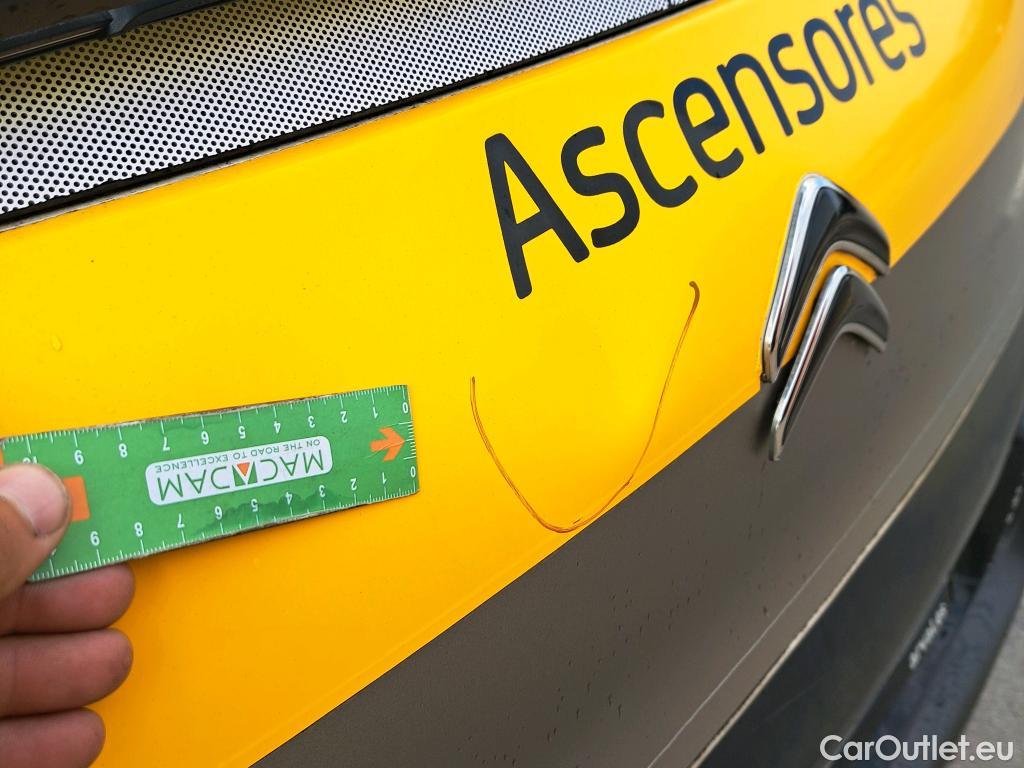  Citroen  C3 CITROEN  / 2016 / 5P / berlina comercial BlueHDi 73KW (100CV) S&S Comercial #5