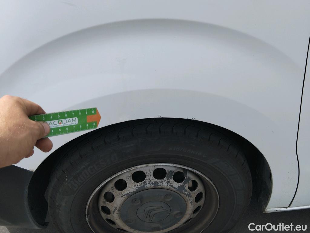  Citroen  Jumpy CITROEN  / 2016 / 4P / furgón Talla XL BlueHDi 120 S&S 6v Club #48