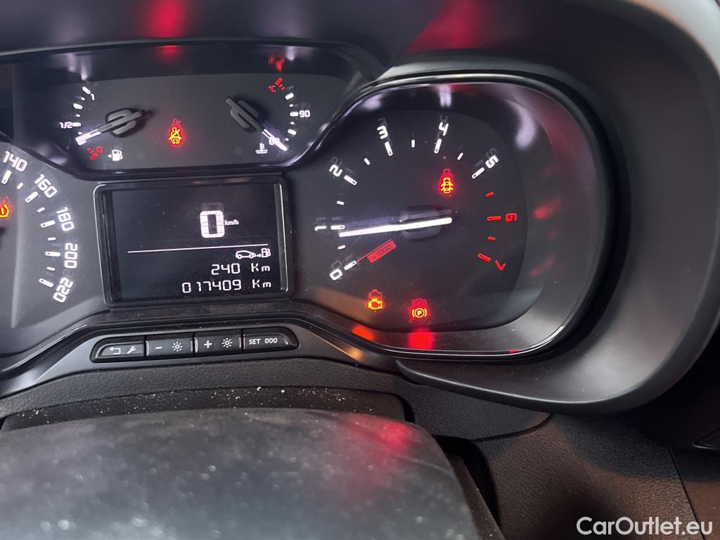  Citroen  Berlingo CITROEN  / 2018 / 4P / furgón derivado de turismo Talla M BlueHDi 100 CLUB #21