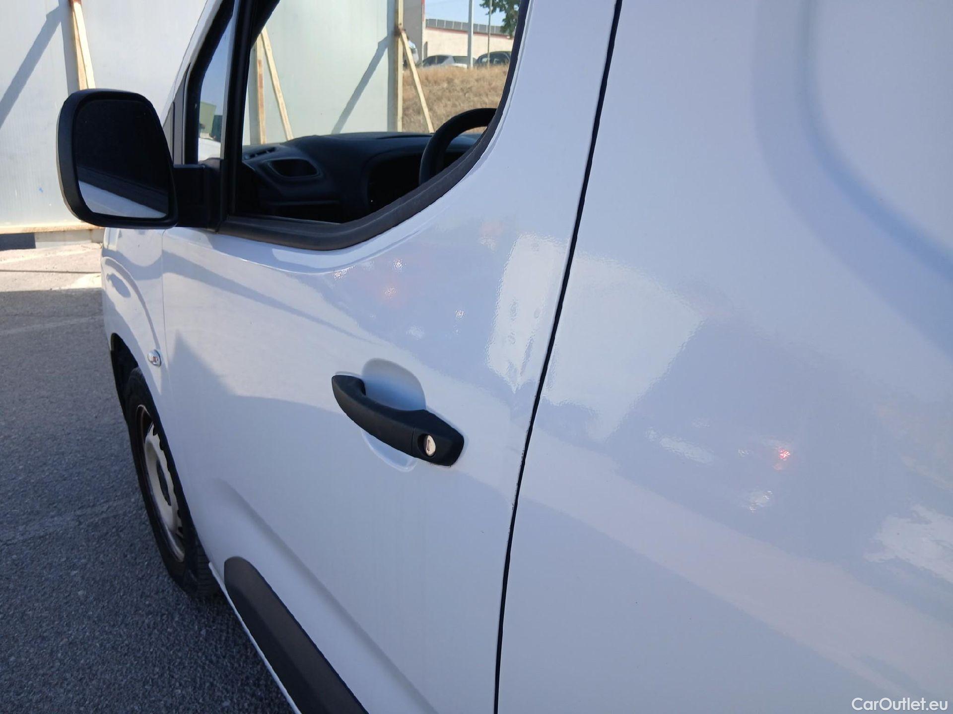  Fiat  Doblo FIAT Doblò / 2022 / 4P / furgón derivado de turismo Furgón 1.5 BlueHDi 100 1000kg L1H1 (AC2) #7