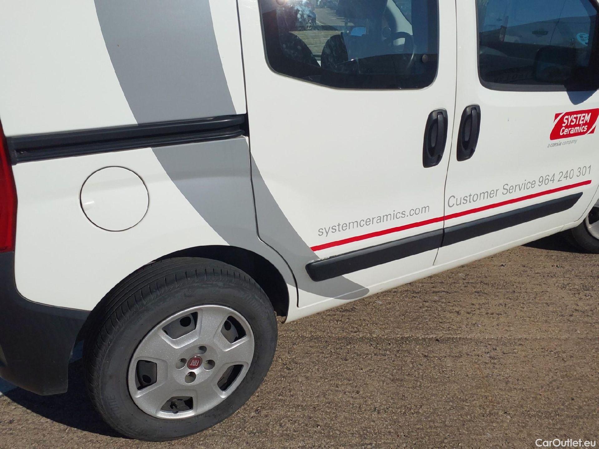  Fiat  Fiorino FIAT  / 2016 / 4P / combi Combi SX N1 1.3 Mjet 59kW (80CV) #19