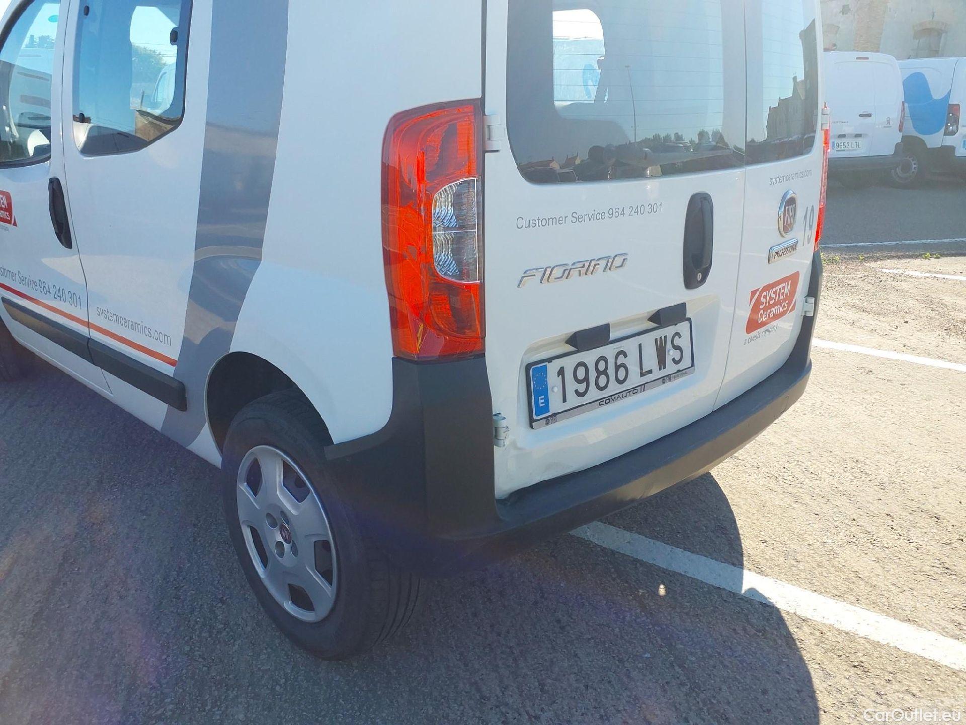  Fiat  Fiorino FIAT  / 2016 / 4P / combi Combi SX N1 1.3 Mjet 59kW (80CV) #12