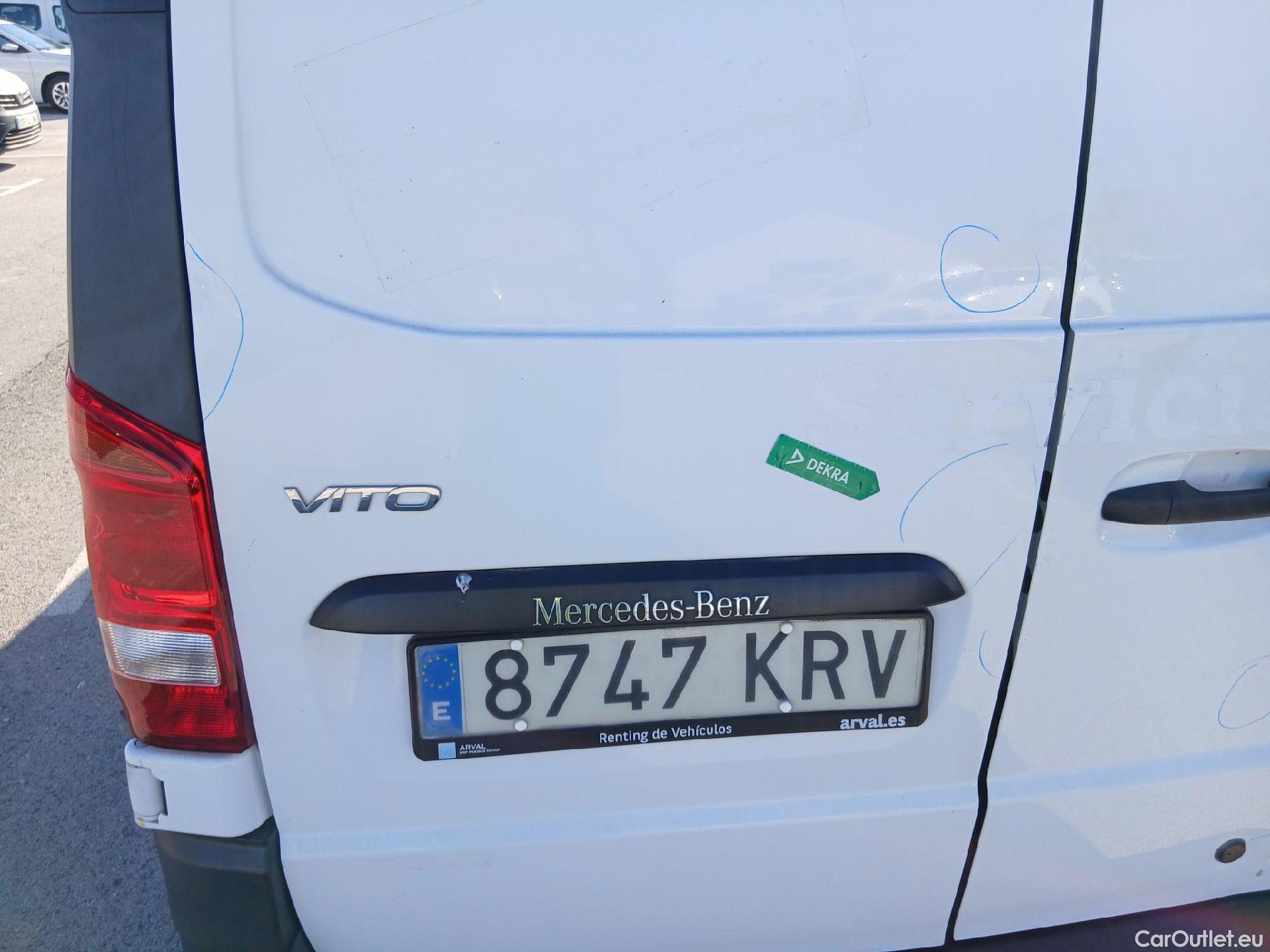  Mercedes  Vito MERCEDES-BENZ  / 2014 / 4P / furgón 111 CDI Larga #19