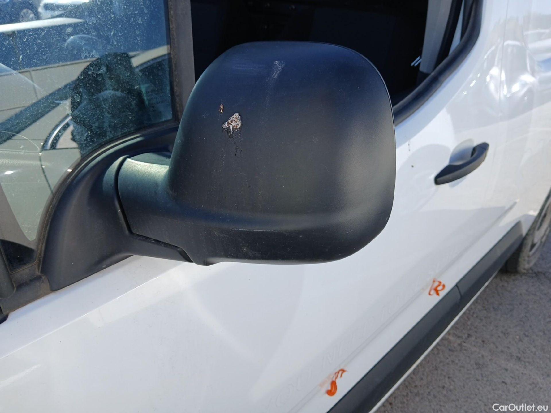  Citroen  Berlingo CITROEN  / 2018 / 3P / furgón derivado de turismo Talla M BlueHDi 100 CONTROL #10
