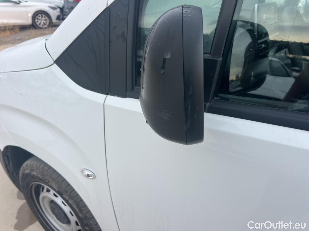  Citroen  Berlingo CITROEN  / 2018 / 4P / furgón derivado de turismo Talla M BlueHDi 100 CLUB #16