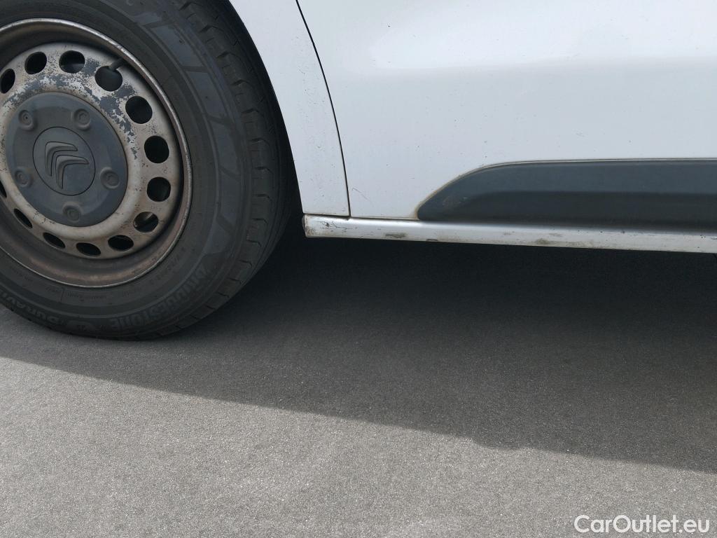  Citroen  Jumpy CITROEN  / 2016 / 4P / furgón Talla XL BlueHDi 120 S&S 6v Club #16