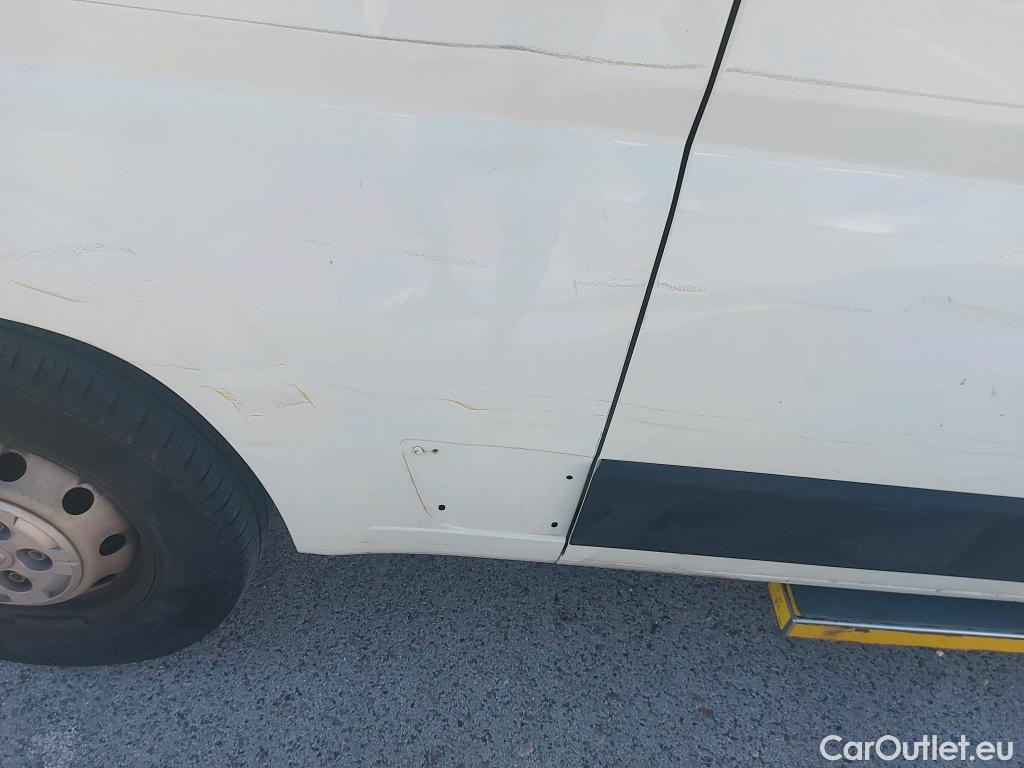  Citroen  Jumper CITROEN  / 2014 / 4P / combi BlueHDi 103KW (140CV) S&S Combi 33 L2H2 #13