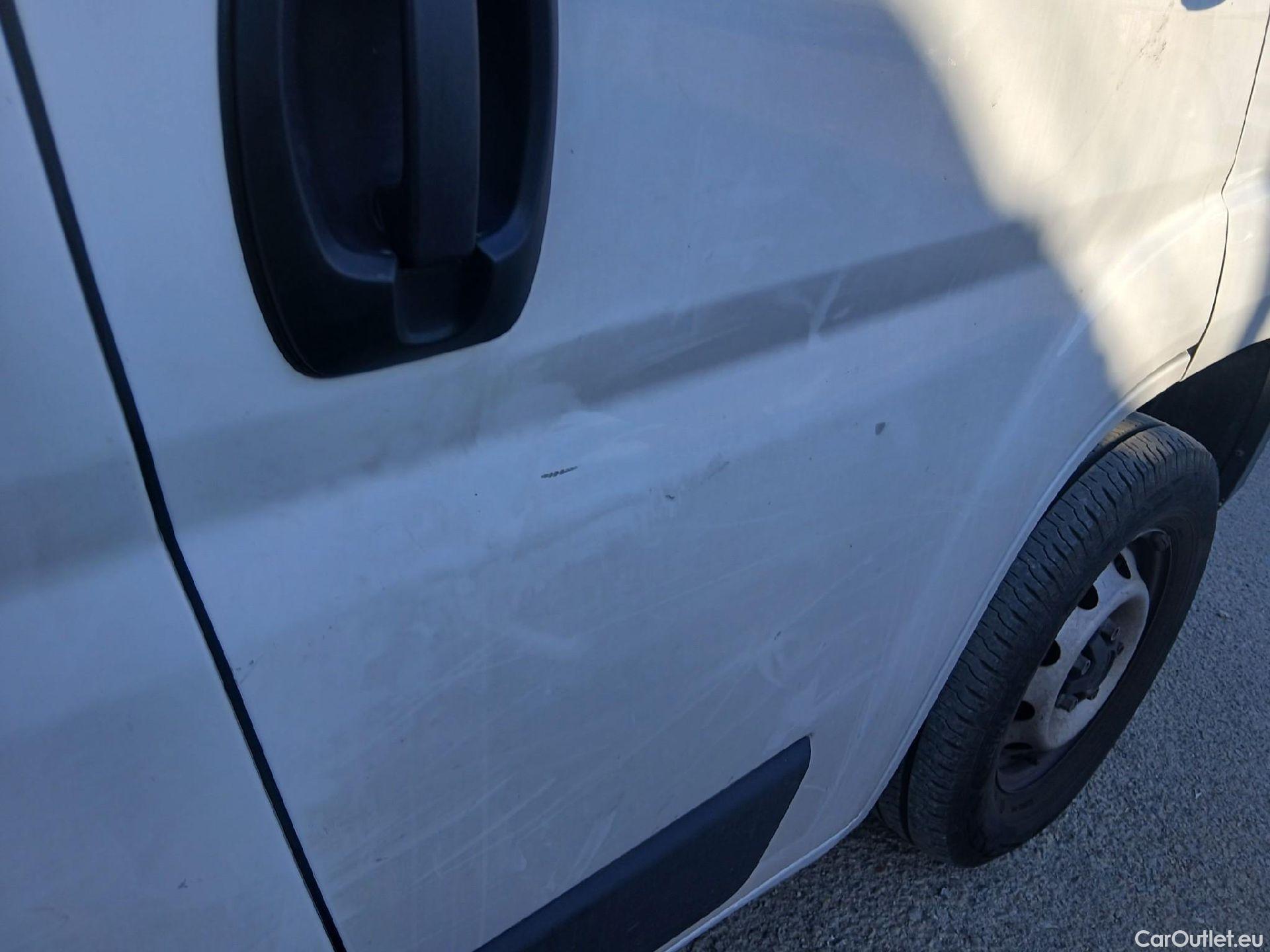  Fiat  Ducato FIAT  / 2014 / 4P / furgón 35 L2H2 Multijet (103kW) #24