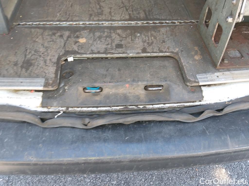  Toyota  Proace TOYOTA  / 2016 / 4P / furgón FU. MEDIO (L1) 2.0D 90kW COMFORT CARGA + #24