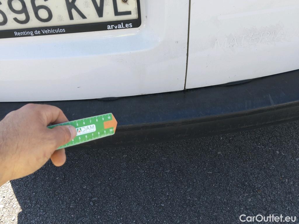  Toyota  Proace TOYOTA  / 2016 / 4P / furgón FU. MEDIO (L1) 2.0D 90kW COMFORT CARGA + #15