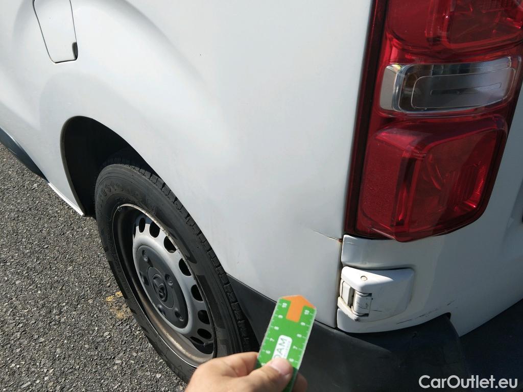  Toyota  Proace TOYOTA  / 2016 / 4P / furgón FU. MEDIO (L1) 2.0D 90kW COMFORT CARGA + #38